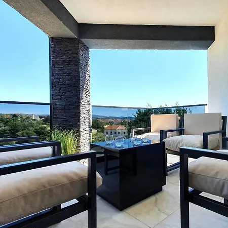 بيت للعطل Ferienhaus Fur 10 Personen In Sibenik, Dalmatien Norddalmatien - B61543 شيبينيك
